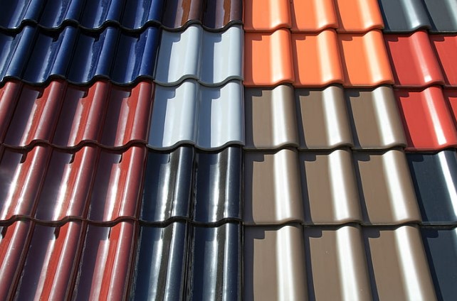 How do I find the right roofing contractor in Grosse Ile Michigan?